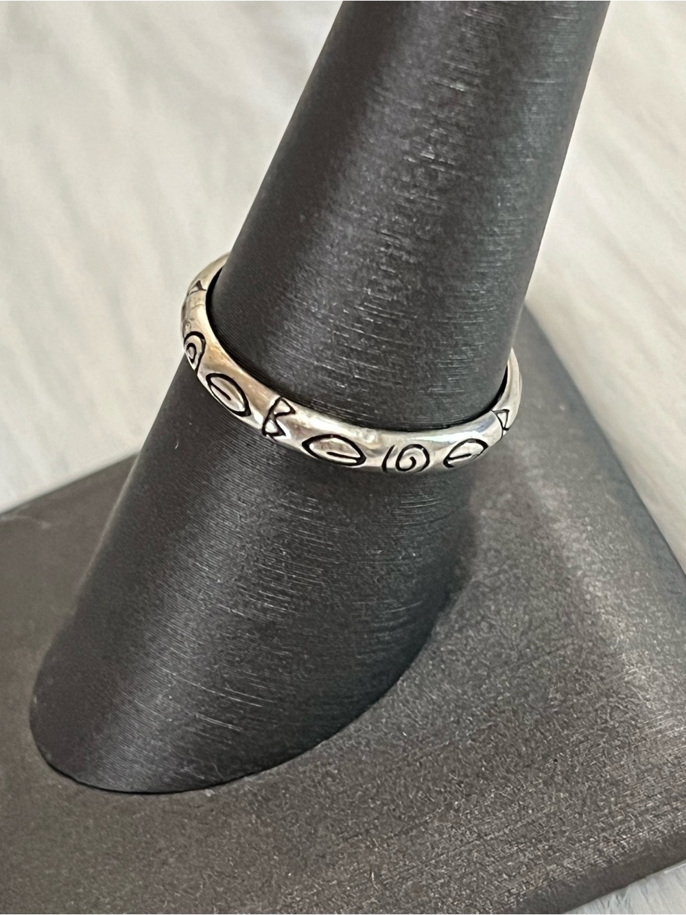 925 Native Design Band - Picture 4 of 10